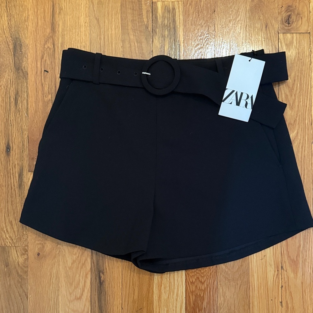 Zara Elegant Black Belted Shorts